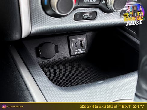 Used 2019 Nissan Pathfinder SL w/ Cargo Package FWD image 26