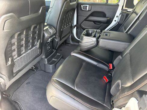 Used 2023 Jeep Wrangler Unlimited Rubicon 392 image 18