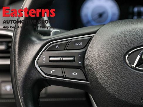 Used 2023 Hyundai Santa Fe SEL w/ Premium Package image 15