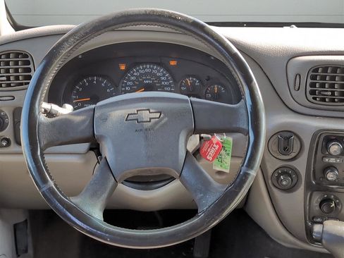 Used 2003 Chevrolet TrailBlazer 2WD image 10