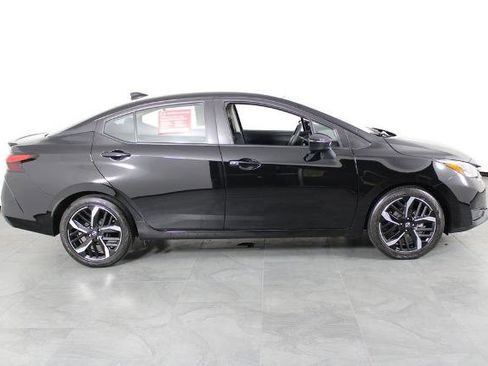 Certified 2024 Nissan Versa SR image 15