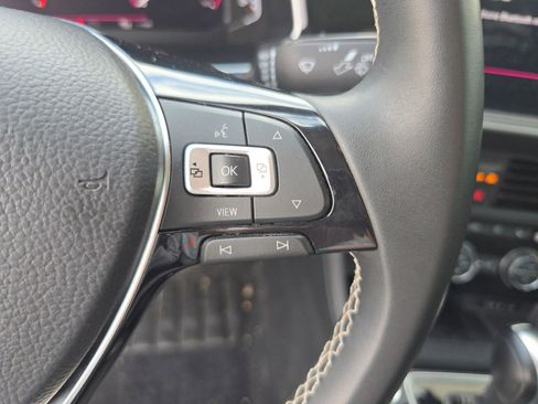 Used 2021 Volkswagen Jetta SEL Premium image 19