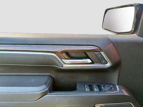 Used 2024 Chevrolet Silverado 1500 RST w/ LPO, Dark Essentials Package image 9