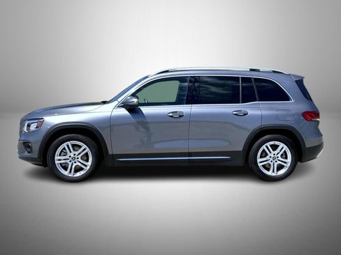 Used 2021 Mercedes-Benz GLB 250 4MATIC image 8