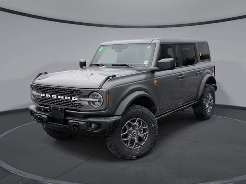 New 2025 Ford Bronco Badlands image 1