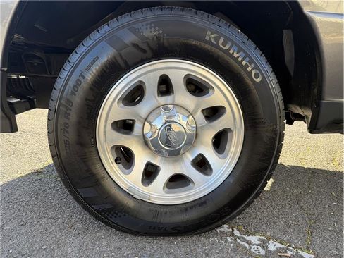 Used 2010 Ford Ranger XLT image 12