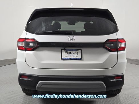 Certified 2025 Honda Pilot EX-L image 5