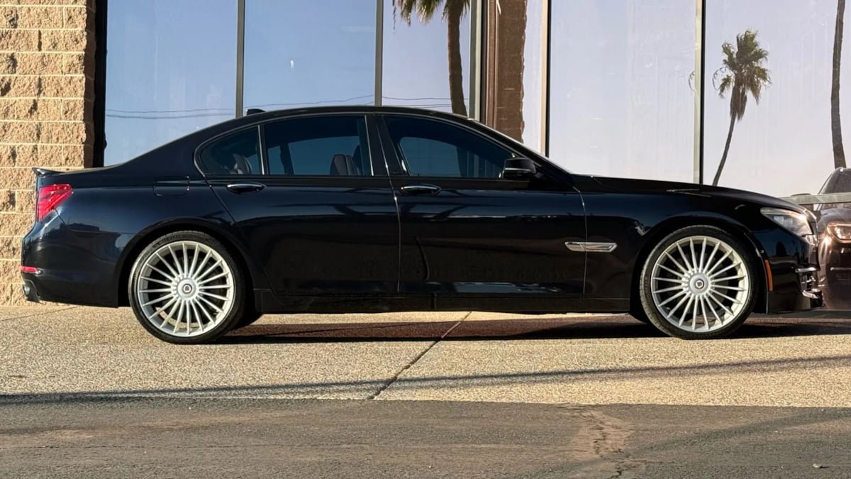 Used 2013 BMW ALPINA B7 RWD image 16