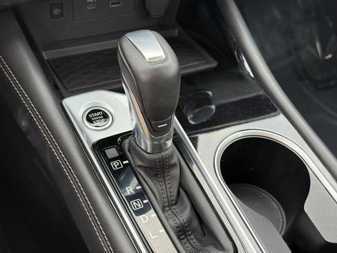 Used 2023 Nissan Altima 2.5 SV w/ SV Premium Package FWD image 25