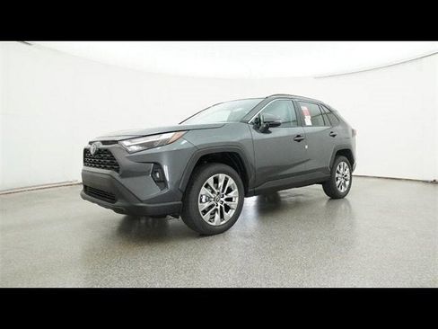 Used 2025 Toyota RAV4 XLE Premium image 25
