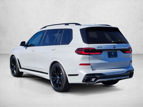 New 2026 BMW X7 xDrive40i w/ M Sport Package image 9