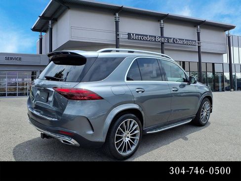 Used 2024 Mercedes-Benz GLE 450 4MATIC image 3