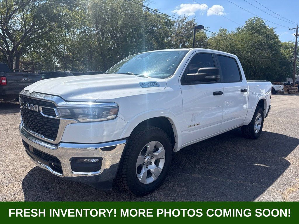 Used 2025 RAM 1500 Big Horn AWD/4WD image 5