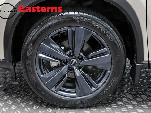 Used 2022 Nissan Rogue SL image 35