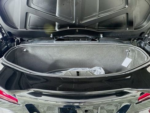 Used 2025 Chevrolet Corvette Z06 image 28