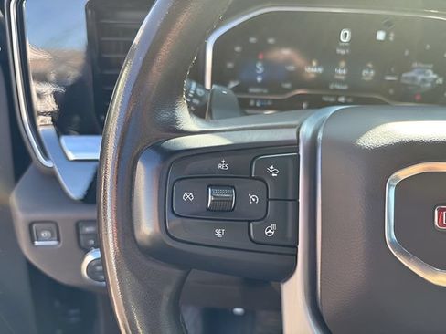 Used 2022 GMC Sierra 1500 SLT w/ SLT Premium Plus Package AWD/4WD image 20