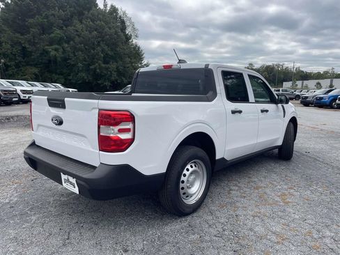 New 2025 Ford Maverick XL FWD image 3