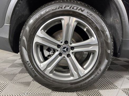 Used 2022 Mercedes-Benz GLC 300 GLC 300 image 12