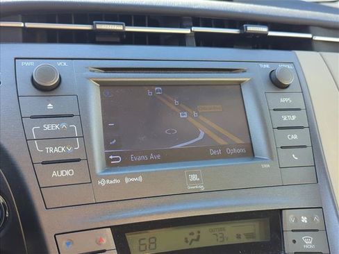 Used 2014 Toyota Prius Four FWD image 17