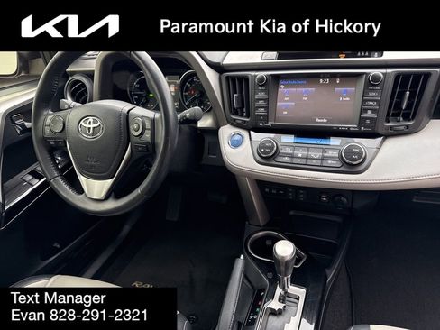 Used 2017 Toyota RAV4 Limited image 35