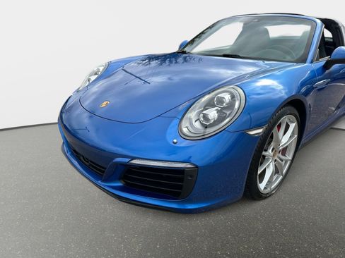 Used 2017 Porsche 911 Targa 4S image 9