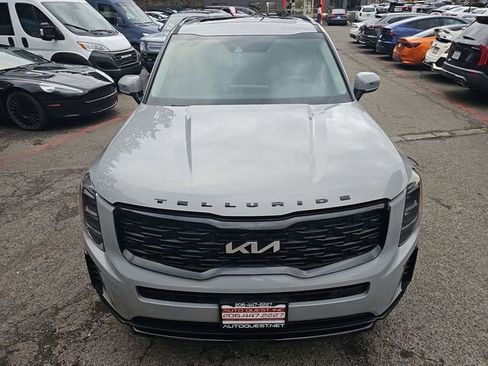 Used 2022 Kia Telluride EX w/ EX Premium Package image 22