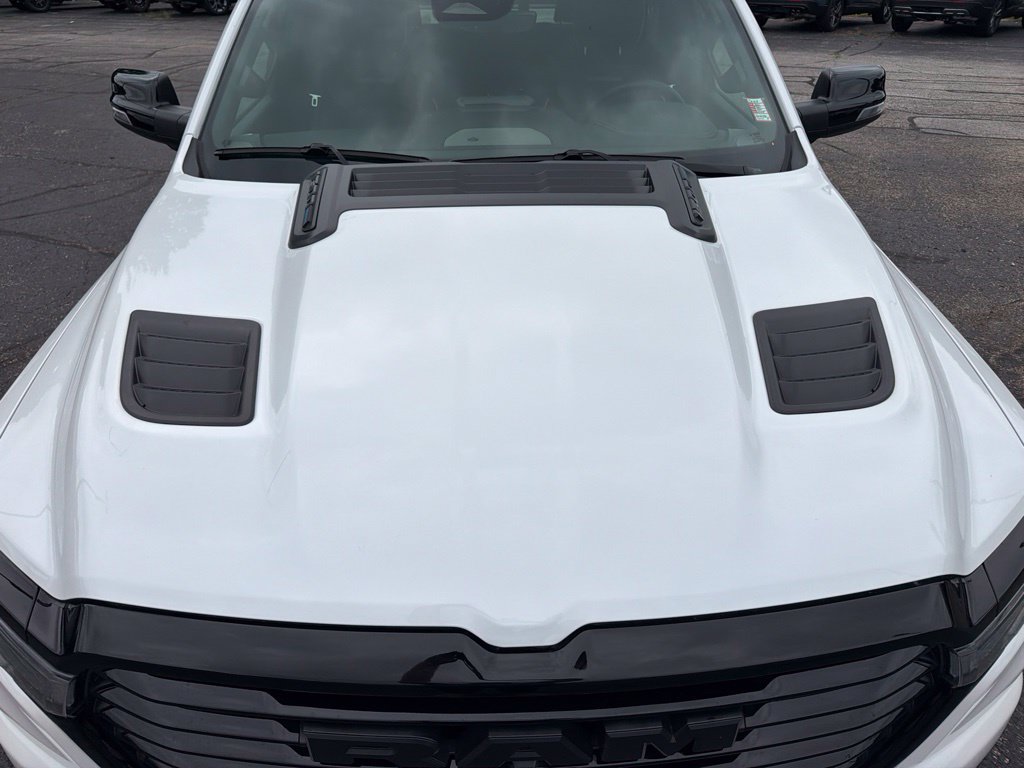 Used 2026 RAM 1500 Laramie w/ Night Edition AWD/4WD image 15