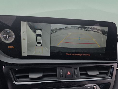 Certified 2024 Lexus ES 350 Ultra Luxury w/ Accessory Package (Z2) image 16