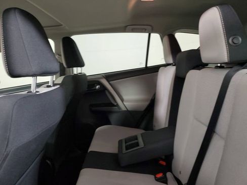 Used 2018 Toyota RAV4 XLE FWD image 13