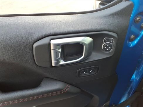 Used 2022 Jeep Wrangler Unlimited Rubicon w/ LED Lighting Group image 14