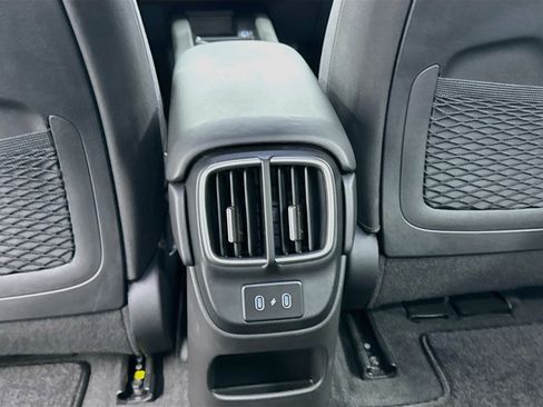 Used 2024 Hyundai Ioniq 6 SE RWD image 28