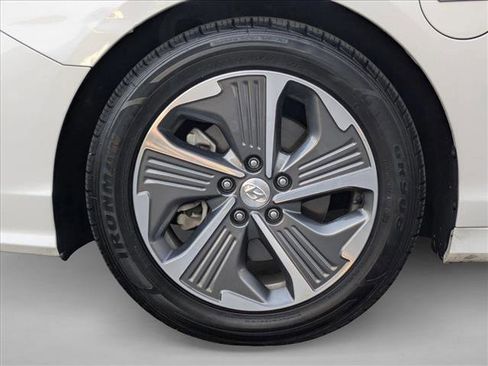 Used 2019 Hyundai Sonata Plug-In Hybrid image 22