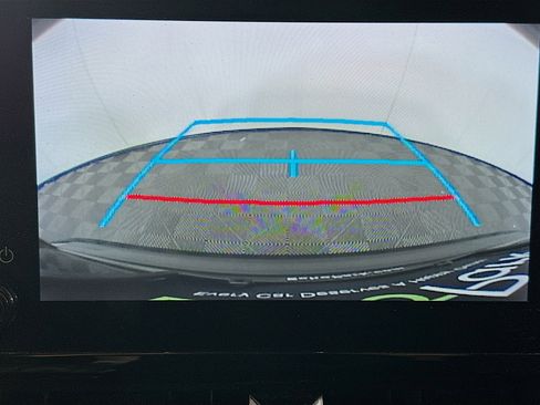 Used 2024 Toyota Corolla LE image 22