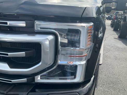 Used 2021 Ford F250 Platinum w/ FX4 Off-Road Package AWD/4WD image 9