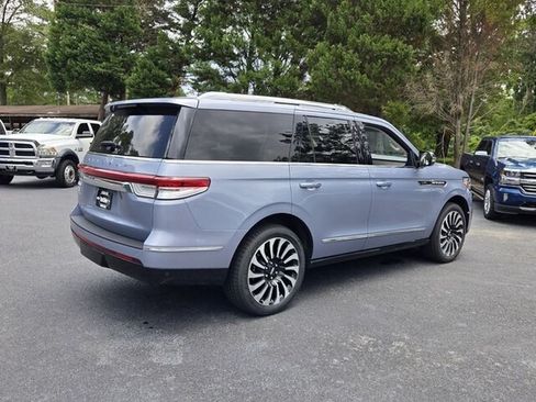 Used 2024 Lincoln Navigator Black Label AWD/4WD image 16