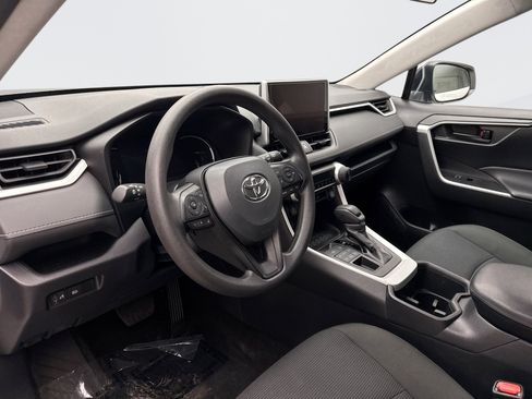 Used 2024 Toyota RAV4 LE image 10