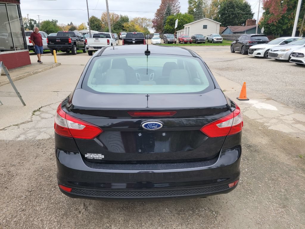 Used 2014 Ford Focus SE FWD image 4