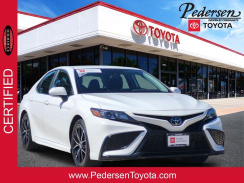Certified 2024 Toyota Camry SE w/ Cold Weather Package FWD image 1