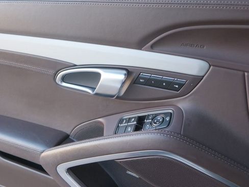 Used 2014 Porsche 911 Carrera S image 12