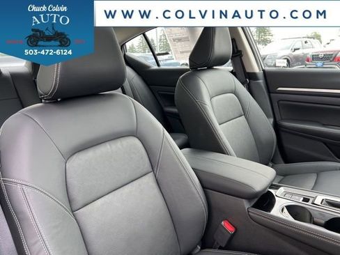 New 2025 Nissan Altima 2.5 SL image 24