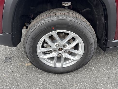 New 2025 Jeep Grand Cherokee Laredo X w/ Luxury Tech Group I image 7