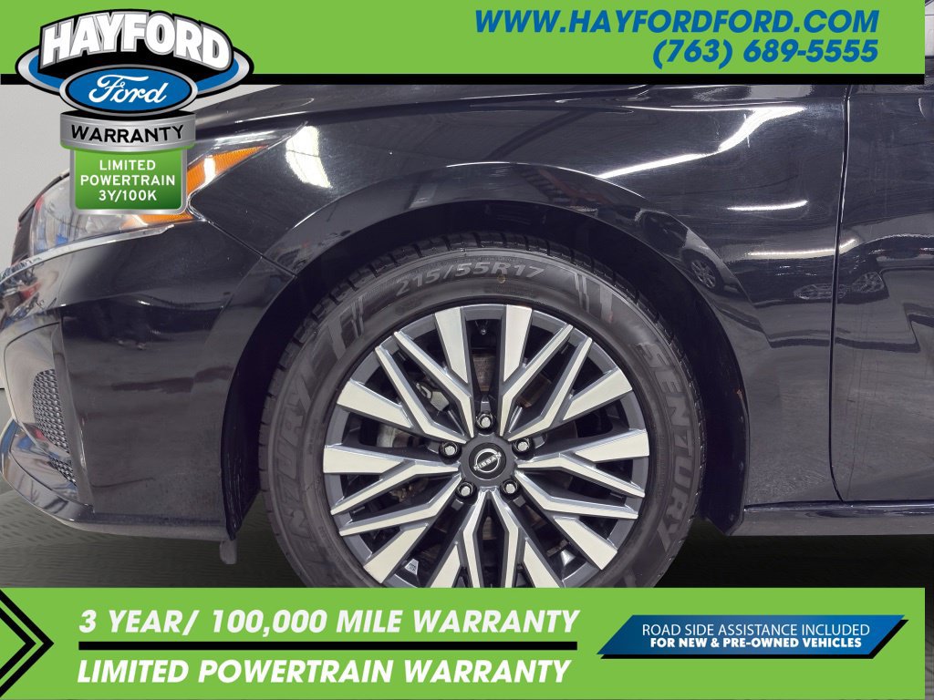 Used 2025 Nissan Altima 2.5 SV FWD image 24