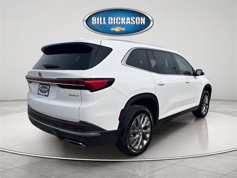 Used 2025 Buick Enclave Preferred image 10