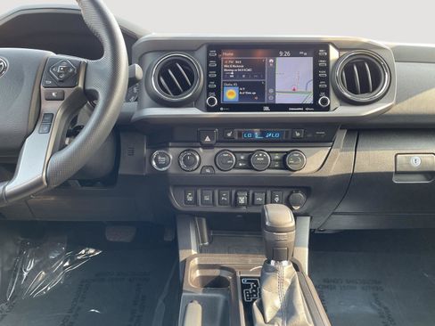 Used 2021 Toyota Tacoma TRD Pro AWD/4WD image 17