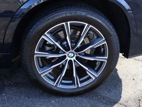 Used 2023 BMW X5 xDrive40i w/ M Sport Package image 47