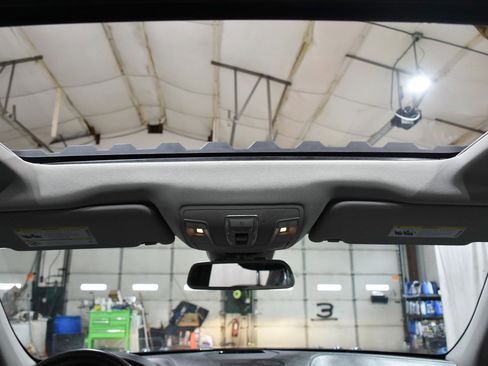 Used 2016 Mercedes-Benz GL 450 4MATIC image 17