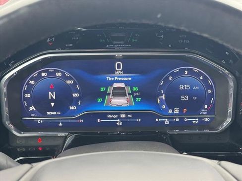 Used 2024 Chevrolet Silverado 1500 LT Trail Boss w/ Protection Package image 18