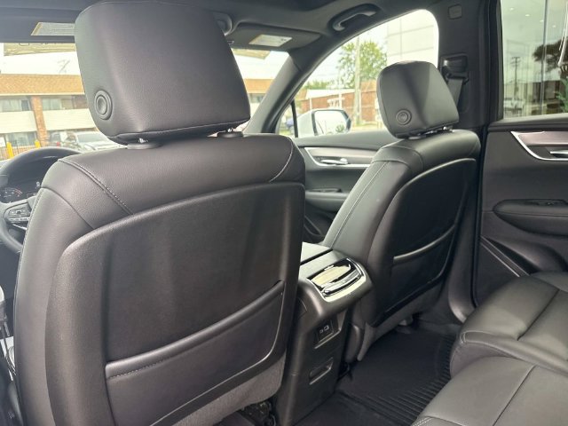 Certified 2024 Cadillac XT6 Luxury w/ LPO, Floor Liner Package AWD/4WD image 62