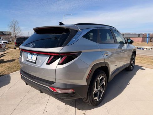 Used 2023 Hyundai Tucson SEL w/ Convenience Package image 6