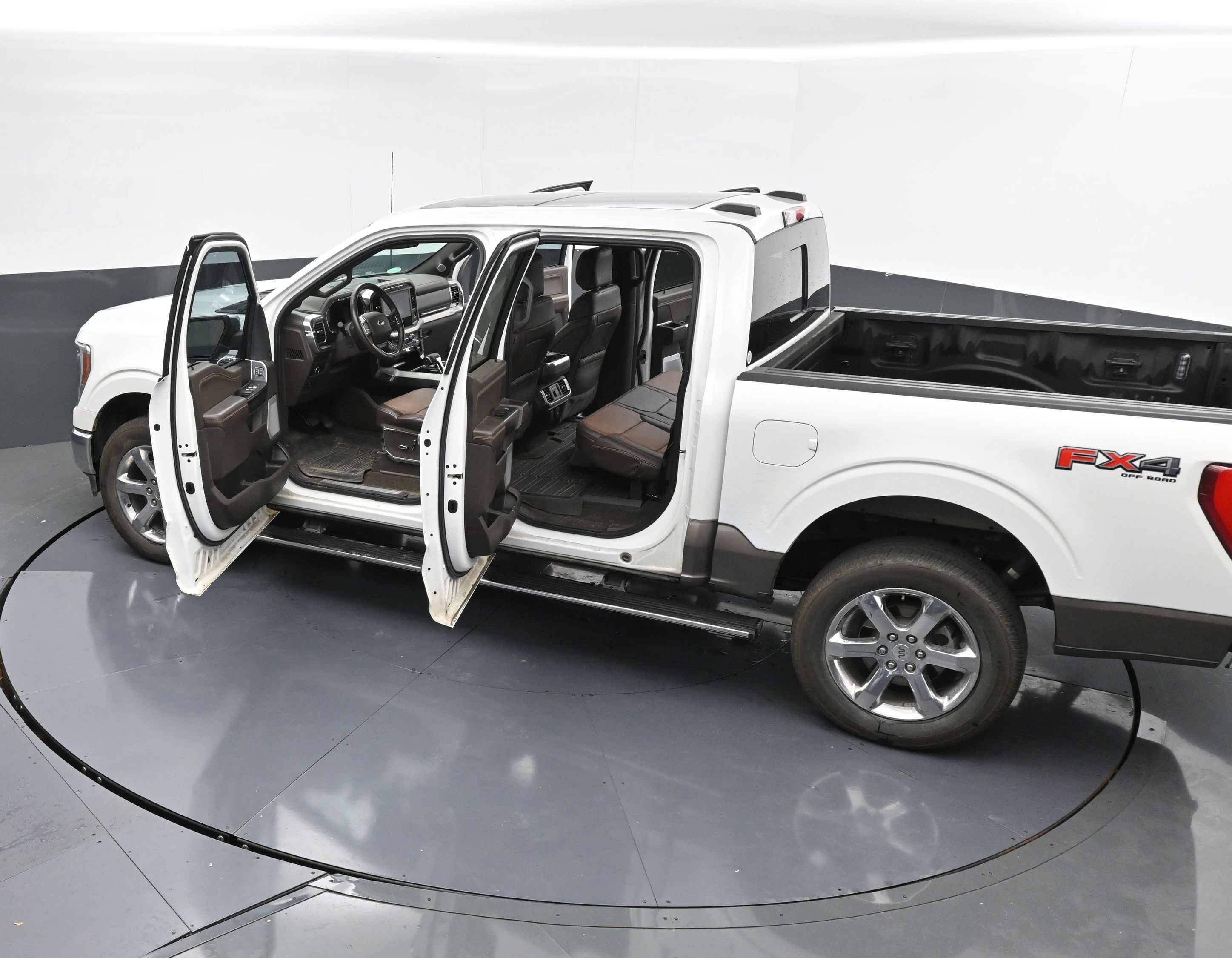 Used 2023 Ford F150 King Ranch w/ Equipment Group 601A High AWD/4WD image 45